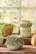 Załaduj obraz do przeglądarki galerii, Wazon szkliwiony Hortensja zielony ceramiczny Ib Laursen