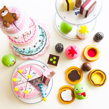 Załaduj obraz do przeglądarki galerii, Tort drewniany urodzinowy dla dziecka Mamameo