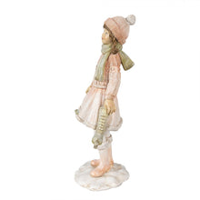 Załaduj obraz do przeglądarki galerii, Figurka świąteczna dziewczynka z łyżwami różowa 21 cm retro Clayre Eef
