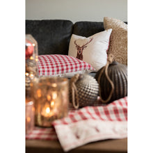 Załaduj obraz do przeglądarki galerii, Poszewka na poduszkę głowa renifera czerwona krata Clayre Eef