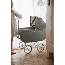 Załaduj obraz do przeglądarki galerii, Wózek Doll Pram - Vintage Grey by Astrup