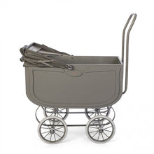Załaduj obraz do przeglądarki galerii, Wózek Doll Pram - Vintage Grey by Astrup
