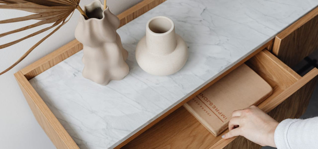 Szybki remont bez bałaganu? Zobacz, co mogą zdziałać modne dekoracje do domu!