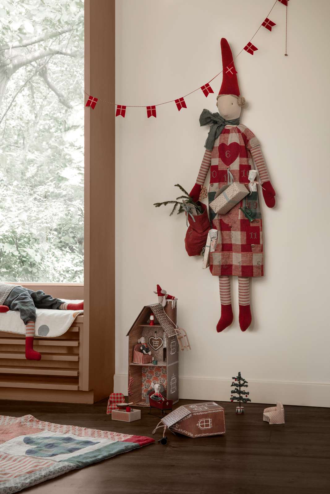 Domek z piernika 45cm - Gingerbread House Maileg