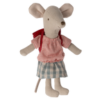 Maileg myszka rowerzysta starsza siostra red z plecakiem