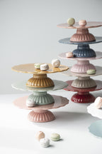 Talerz ceramiczny na nodze Mynte na ciasto Coral  Ib Laursen