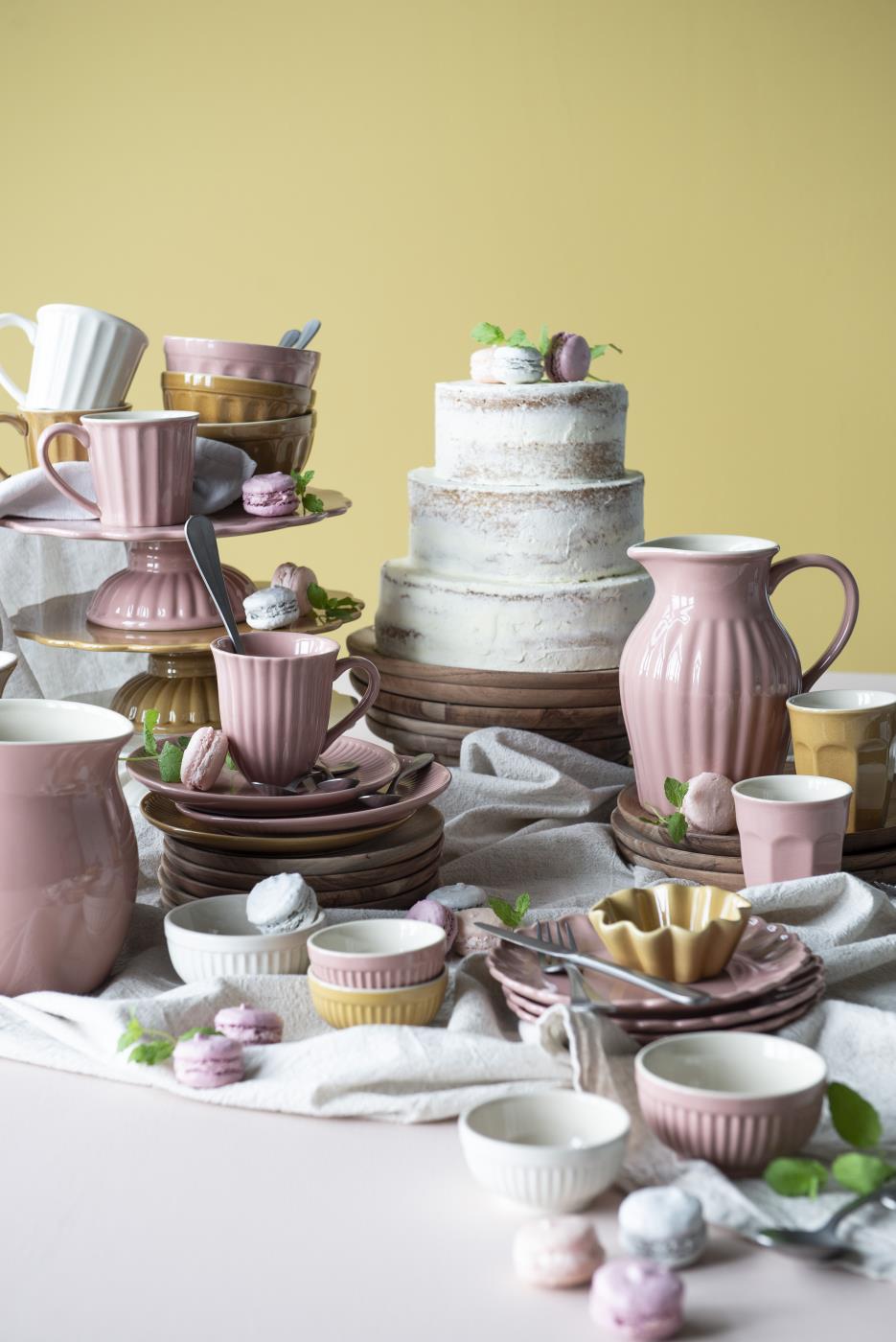 Talerz ceramiczny na nodze Mynte na ciasto Coral  Ib Laursen