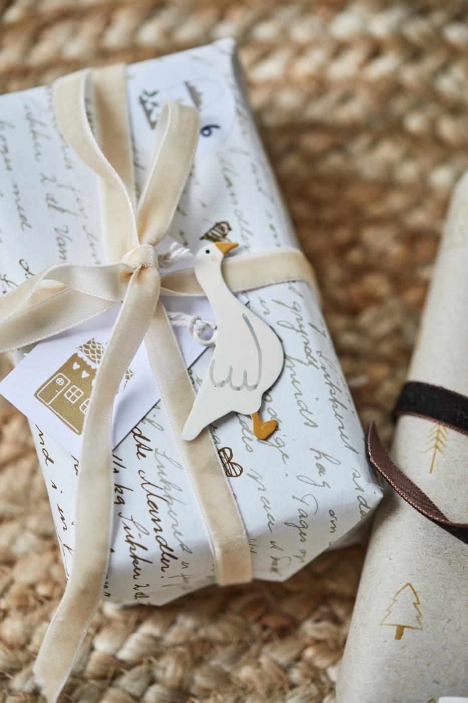 Wstążka aksamitna na szpuli 10 m kremowa Ib Laursen