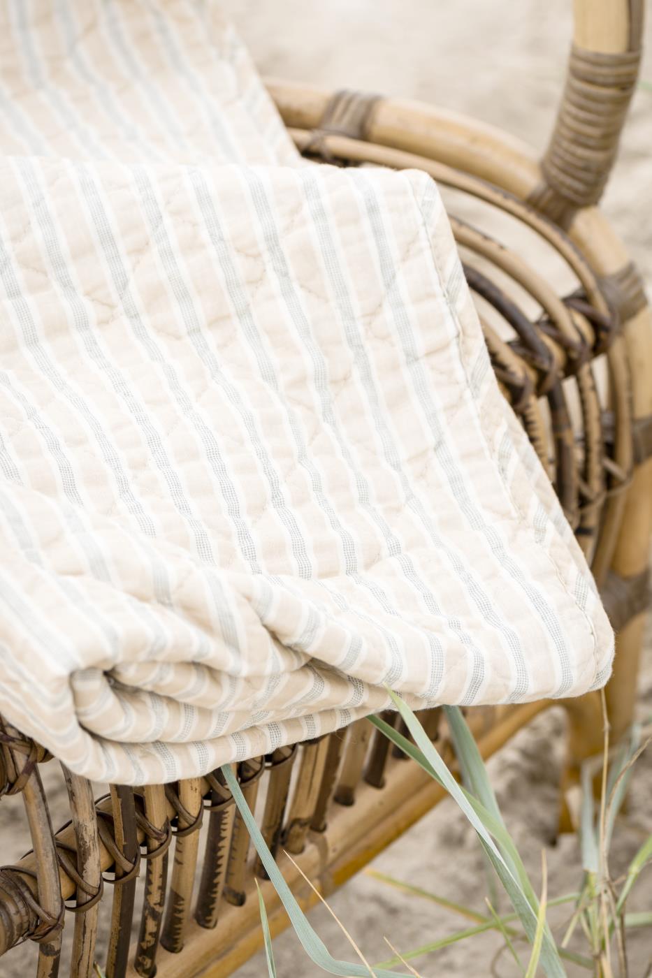 Fotel rattanowy naturalny Jannie Ib Laursen