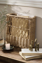 Gazetnik rattanowy ścienny Ib Laursen