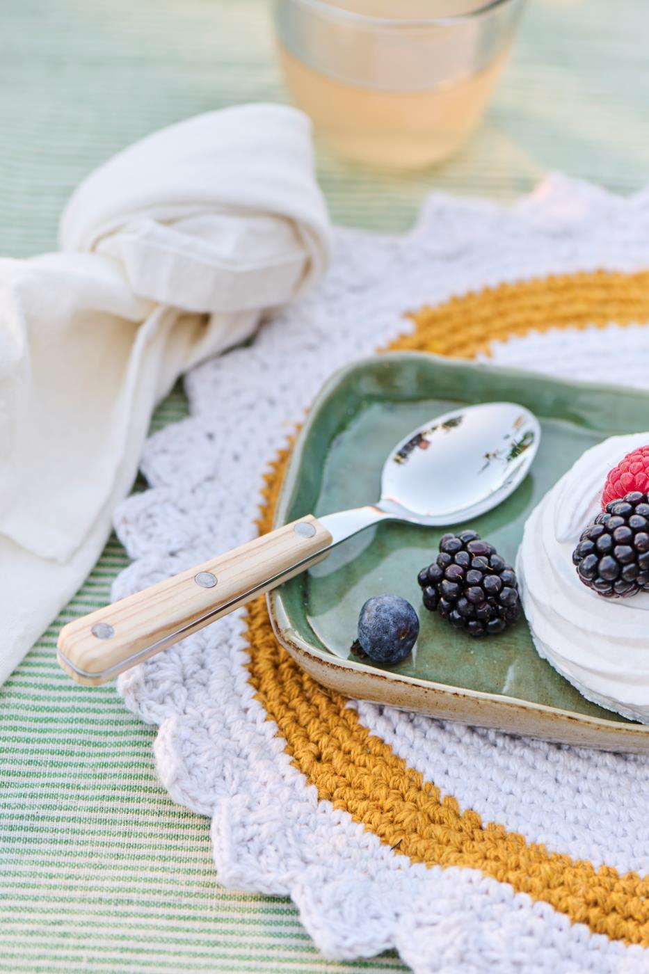 Zestaw sztućców Valdemar 16 elementów 4 noże, widelce, łyżki, łyżeczki stal nierdzewna Ib Laursen