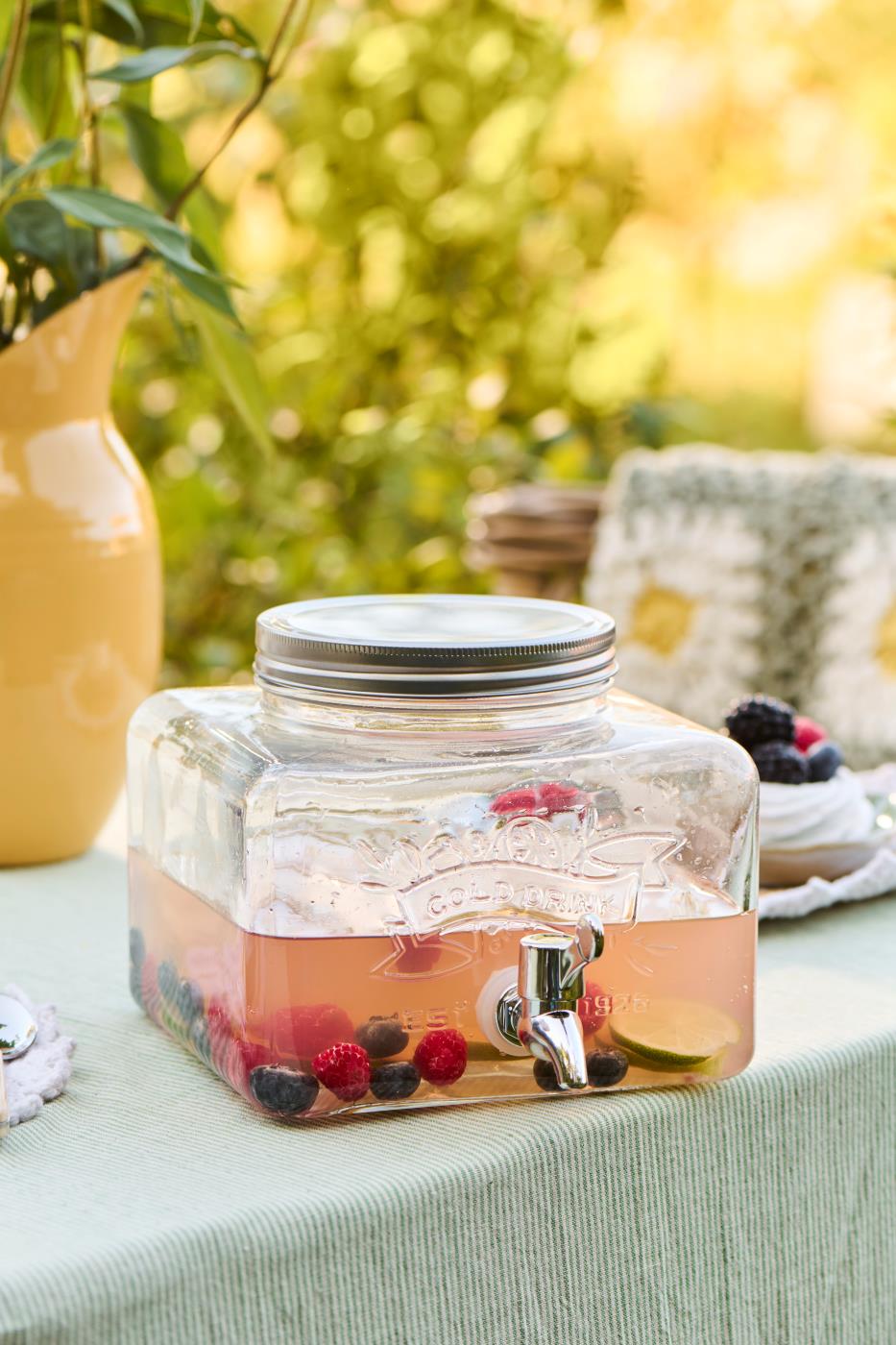 Dystrybutor napojów z metalową pokrywką, niski model 3,6 l szklany Ib Laursen