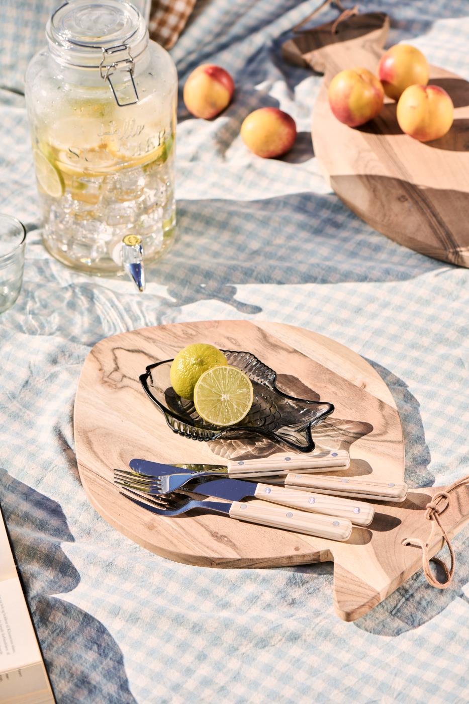 Zestaw sztućców Valdemar 16 elementów 4 noże, widelce, łyżki, łyżeczki stal nierdzewna Ib Laursen