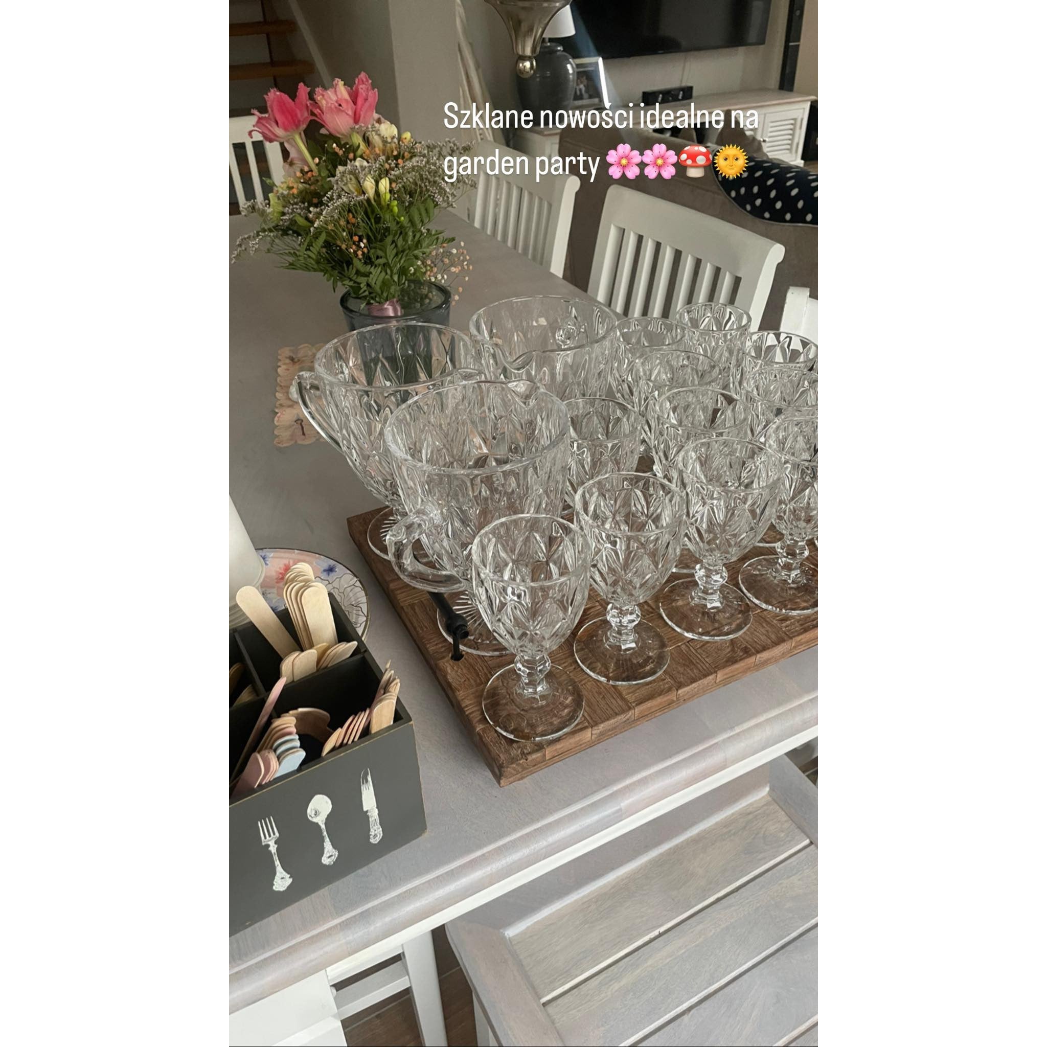 Kieliszek do szampana szklany kryształowy na nóżce