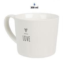 Załaduj obraz do przeglądarki galerii, Kubek ceramiczny biały serce 300 ml Love Clayre &amp; Eef
