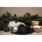 Bombki choinkowe zestaw 4 ozdób choinkowych ze szkła czarnego i piór 8 cm Clayre Eef