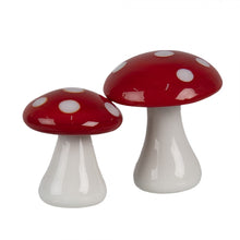 Załaduj obraz do przeglądarki galerii, Dekoracyjny ceramicznay grzybek biało czerwony  3 x 3  cm figurka Clayre &amp; Eef

