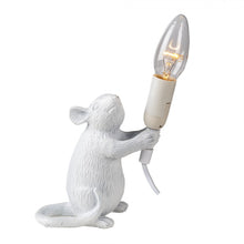 Załaduj obraz do przeglądarki galerii, Lampa stołowa myszka biała Clayre Eef

