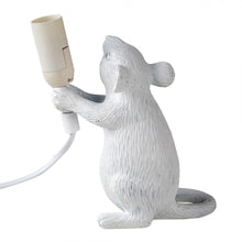 Załaduj obraz do przeglądarki galerii, Lampa stołowa myszka biała Clayre Eef
