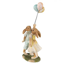 Załaduj obraz do przeglądarki galerii, Figurka króliczki wielkanocne z balonami retro 22 cm Clayre Eef
