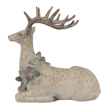 Załaduj obraz do przeglądarki galerii, Figurka renifer  dekoracyjny brązowy 29 cm Clayre &amp; Eef
