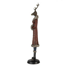 Załaduj obraz do przeglądarki galerii, Figurka Pani Jeleń 35 cm czerwona Clayre &amp; Eef
