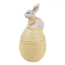 Załaduj obraz do przeglądarki galerii, Króliczek na jajku figurka wielkanocna żółta 20 cm Clayre &amp; Eef
