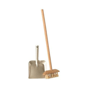 Maileg szufelka z miotłą dla myszek , broom set
