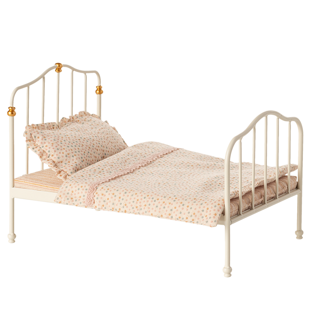 MAILEG Metalowe łóżeczko 13cm - OFF WHITE