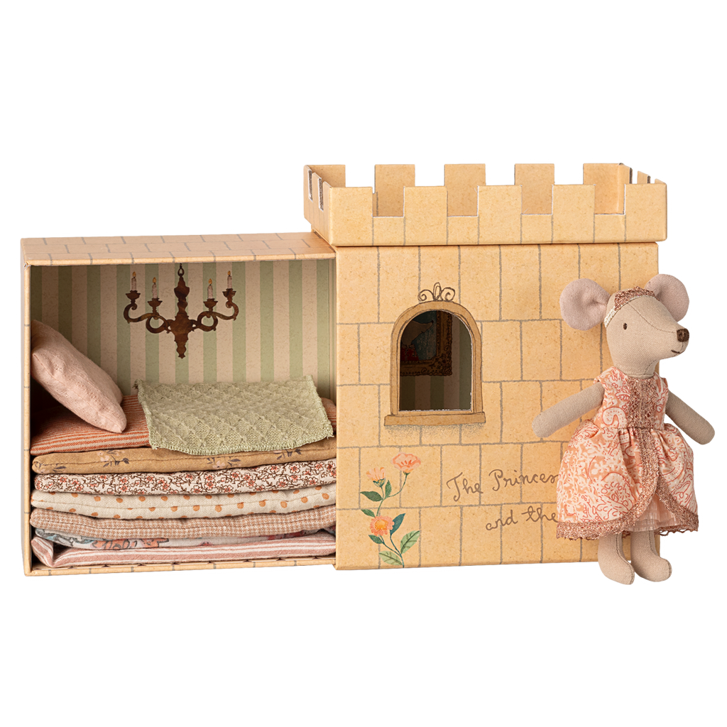 MAILEG Myszka na ziarnku grochu 17cm - PRINCESS ON THE PEA