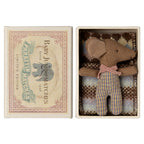 Maileg Myszka w pudełku - Baby Sleppy-Wakey in box rose dziewczynka