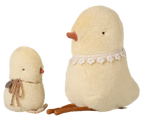 MAILEG Pluszowy kurczaczek 17cm - CHICKEN PLUSH SMALL
