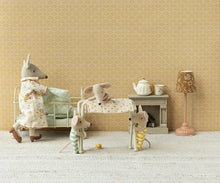 Załaduj obraz do przeglądarki galerii, Przewijak dla myszek 8cm - Nursery table Off white - Maileg
