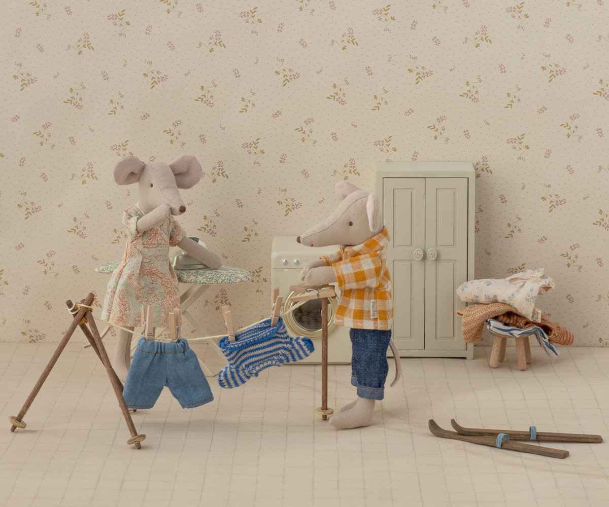 MAILEG Ubranko dla myszki starszego brata 15cm - KNITTED SWEATER & PANTS