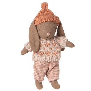 MAILEG Zimowy króliczek w różowej czapce 12cm - WINTER RABBIT BUNNY BROWN