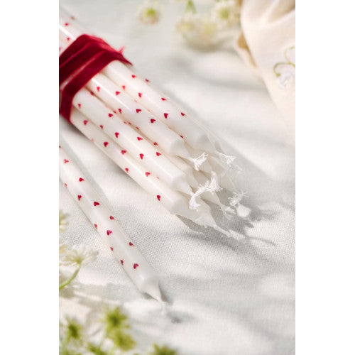 Długa Świeczka obiadowa w serduszka Red Hearts Ib Laursen
