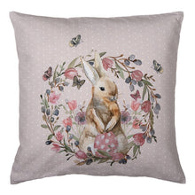 Załaduj obraz do przeglądarki galerii, Poduszka królik pudrowy róż  retro Clayre Eef
