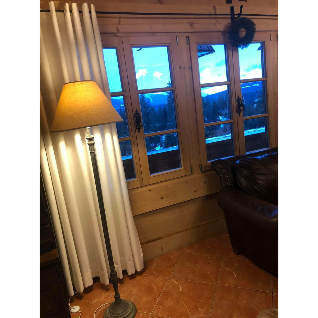 Lampa podłogowa stojąca szara drewniana tłoczona retro Clayre Eef