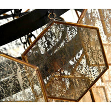 Załaduj obraz do przeglądarki galerii, Lampa sufitowa szklana Glamour 3 Belldeco
