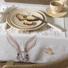 Załaduj obraz do przeglądarki galerii, Obrus wielkanocny królik retro 100 x 100 Clayre Eef
