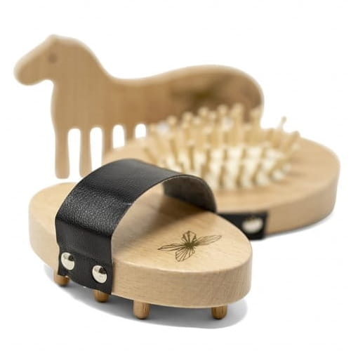 Zestaw do pielęgnacji i karmienia konia Hobby Horse by Astrup