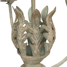 Załaduj obraz do przeglądarki galerii, Żyrandol metalowy liście Clayre Eef
